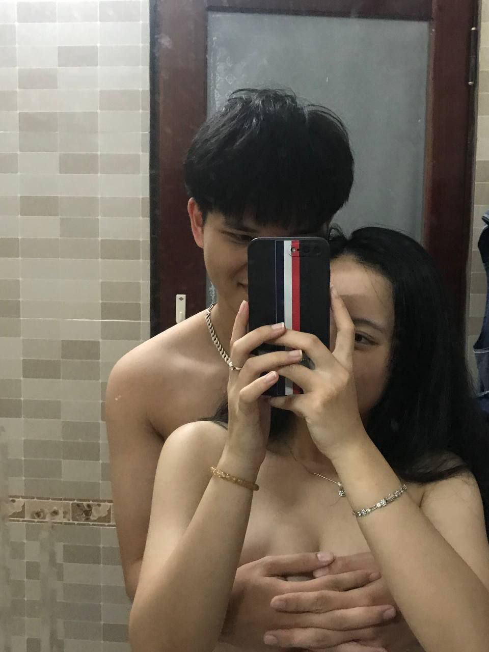 Cô nữ giúp việc gợi cảm